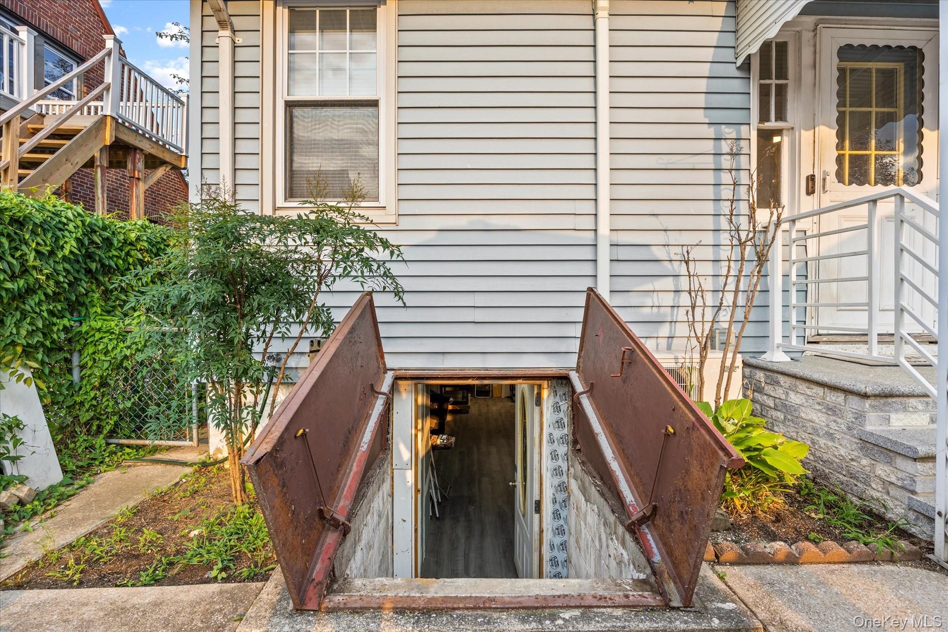 42 N Corona Avenue – For Sale photo 32