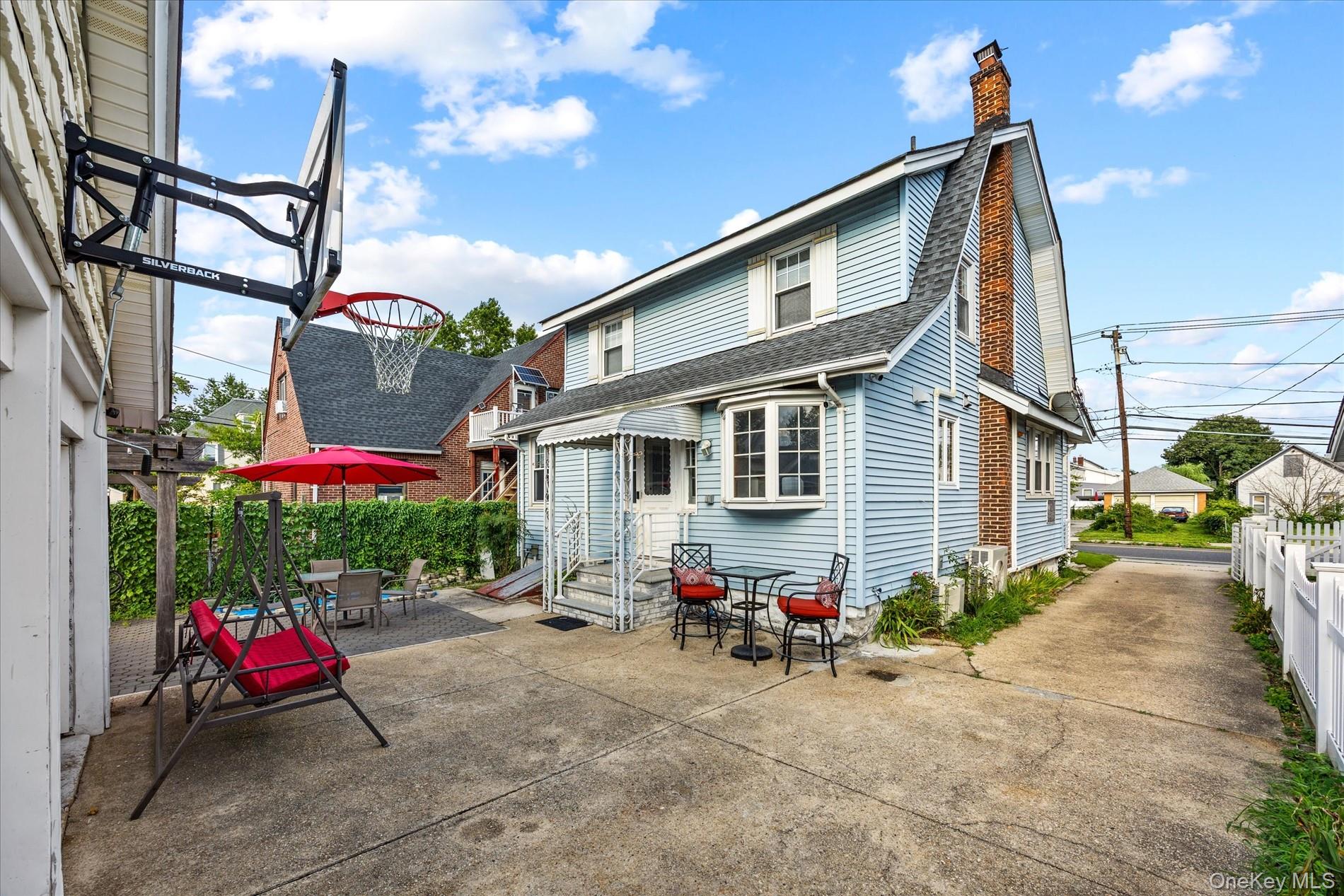 42 N Corona Avenue – For Sale photo 2
