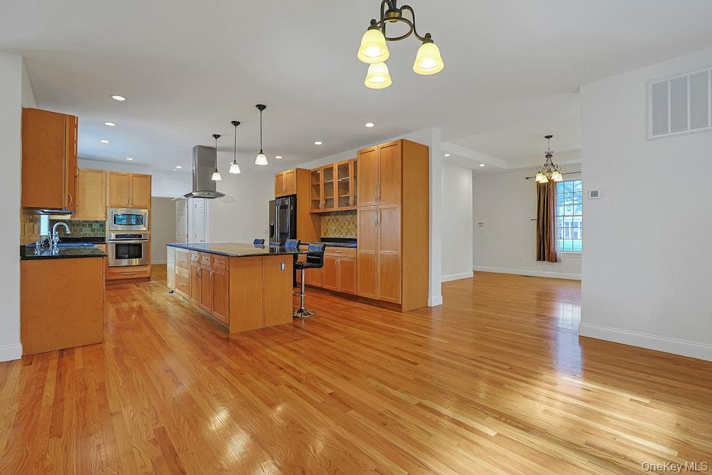 465 North Street – For Rent photo 15