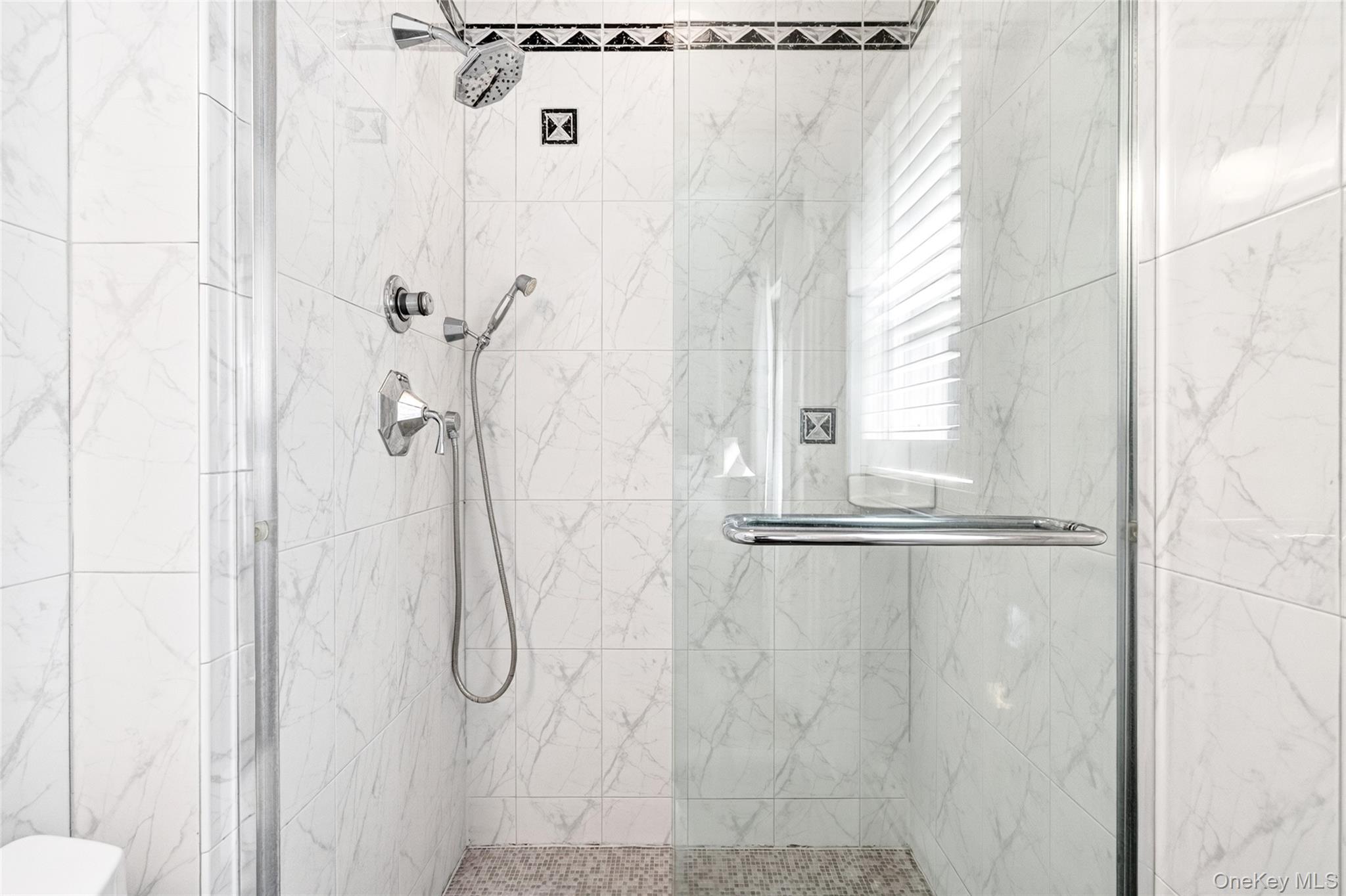 4 Rockridge Drive – For Sale photo 24