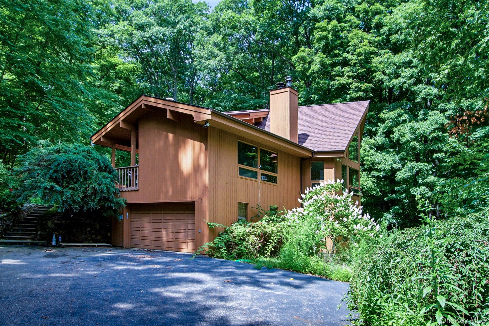 69 Canopus Hill Road – For Sale