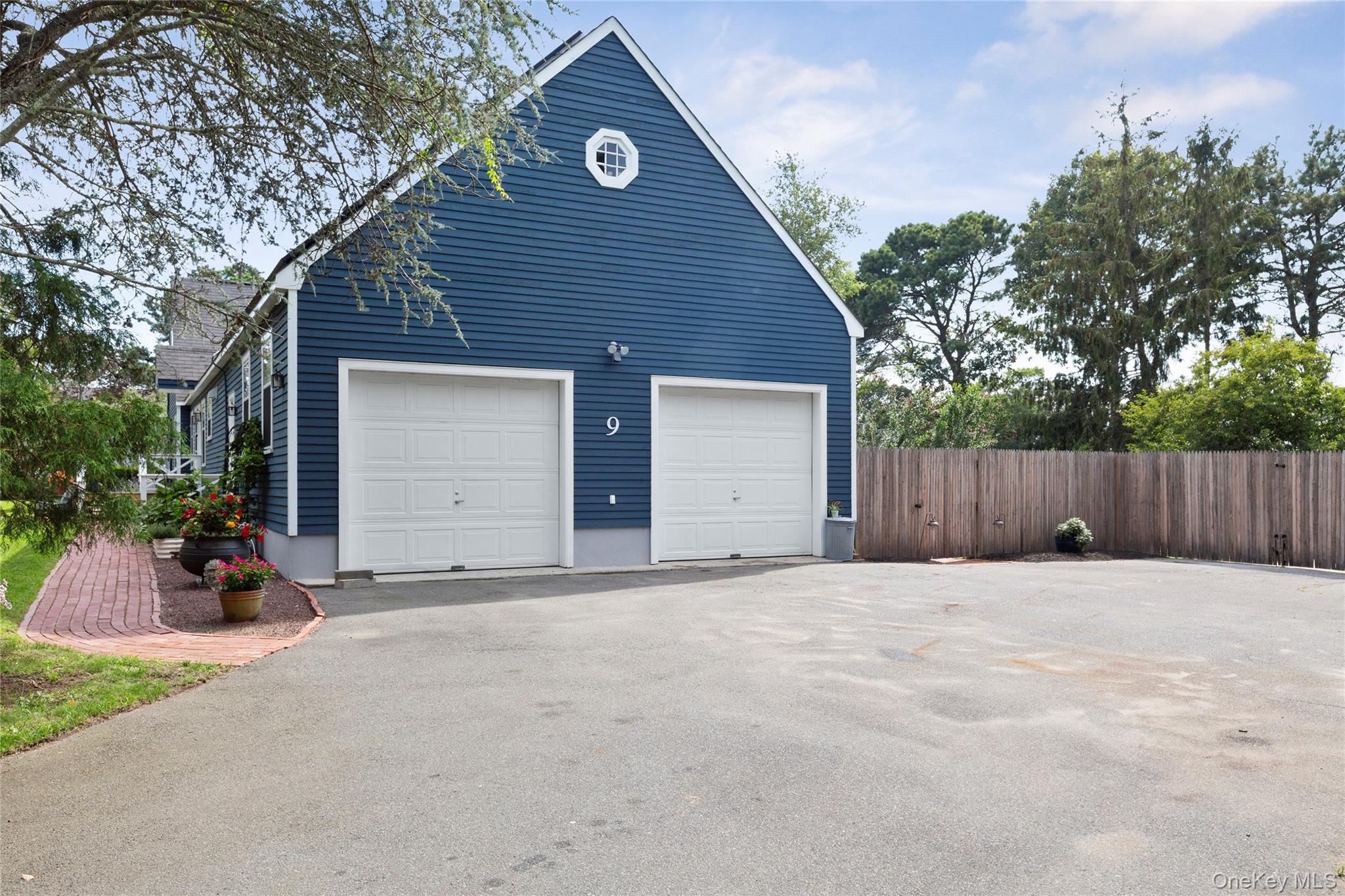 9 Aberdeen Lane – For Sale photo 13