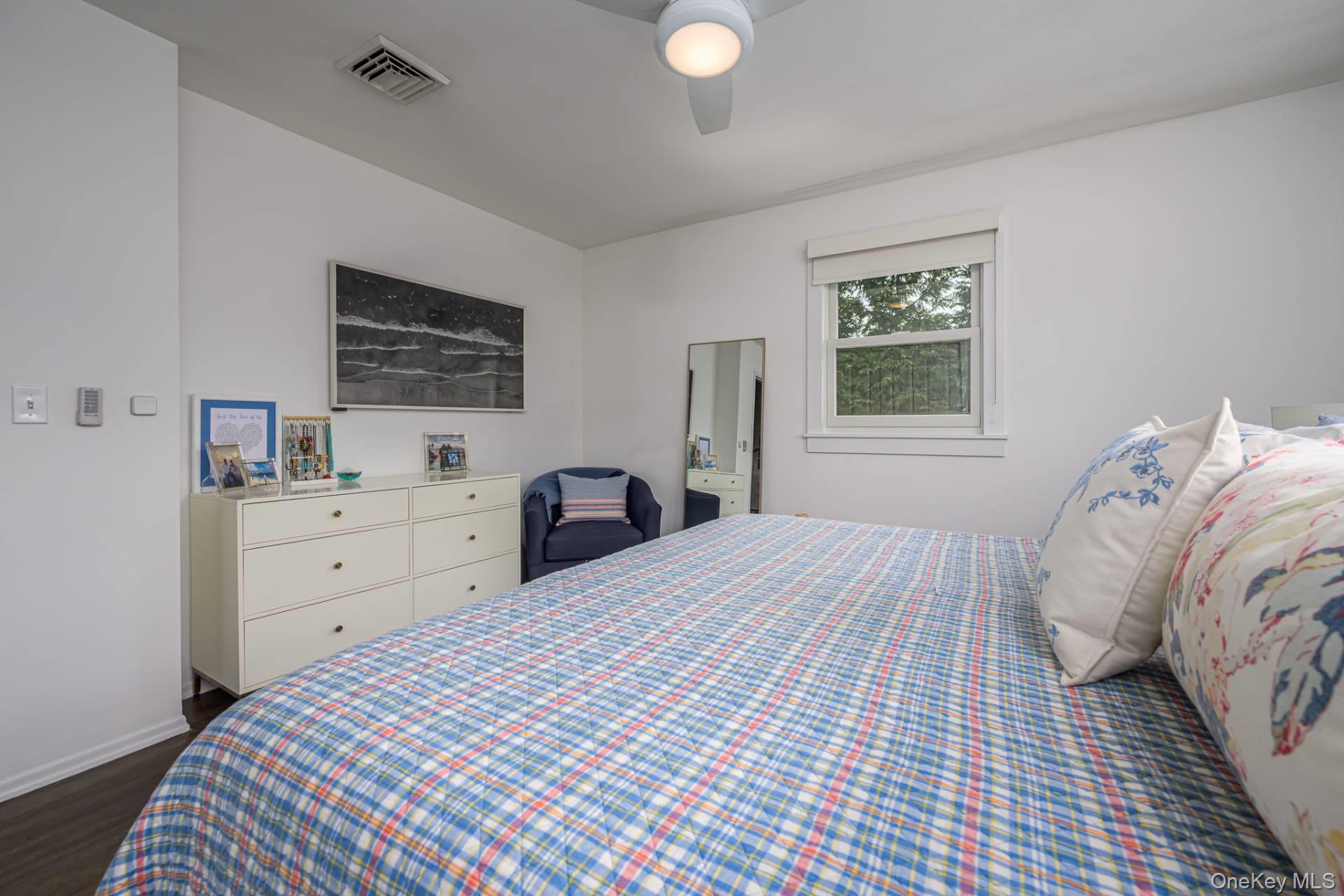 35 Maryland Boulevard – For Sale photo 16
