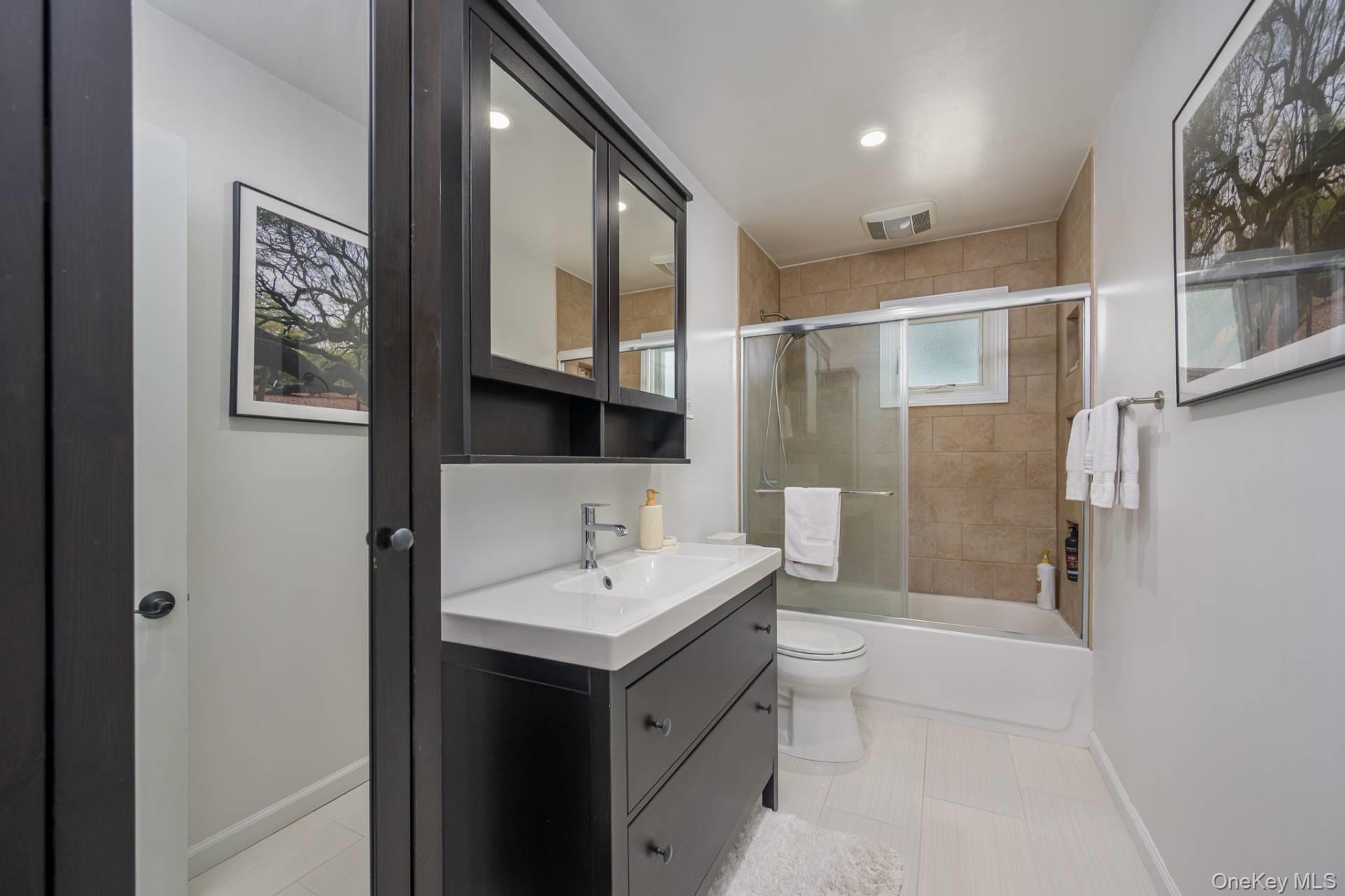 35 Maryland Boulevard – For Sale photo 18