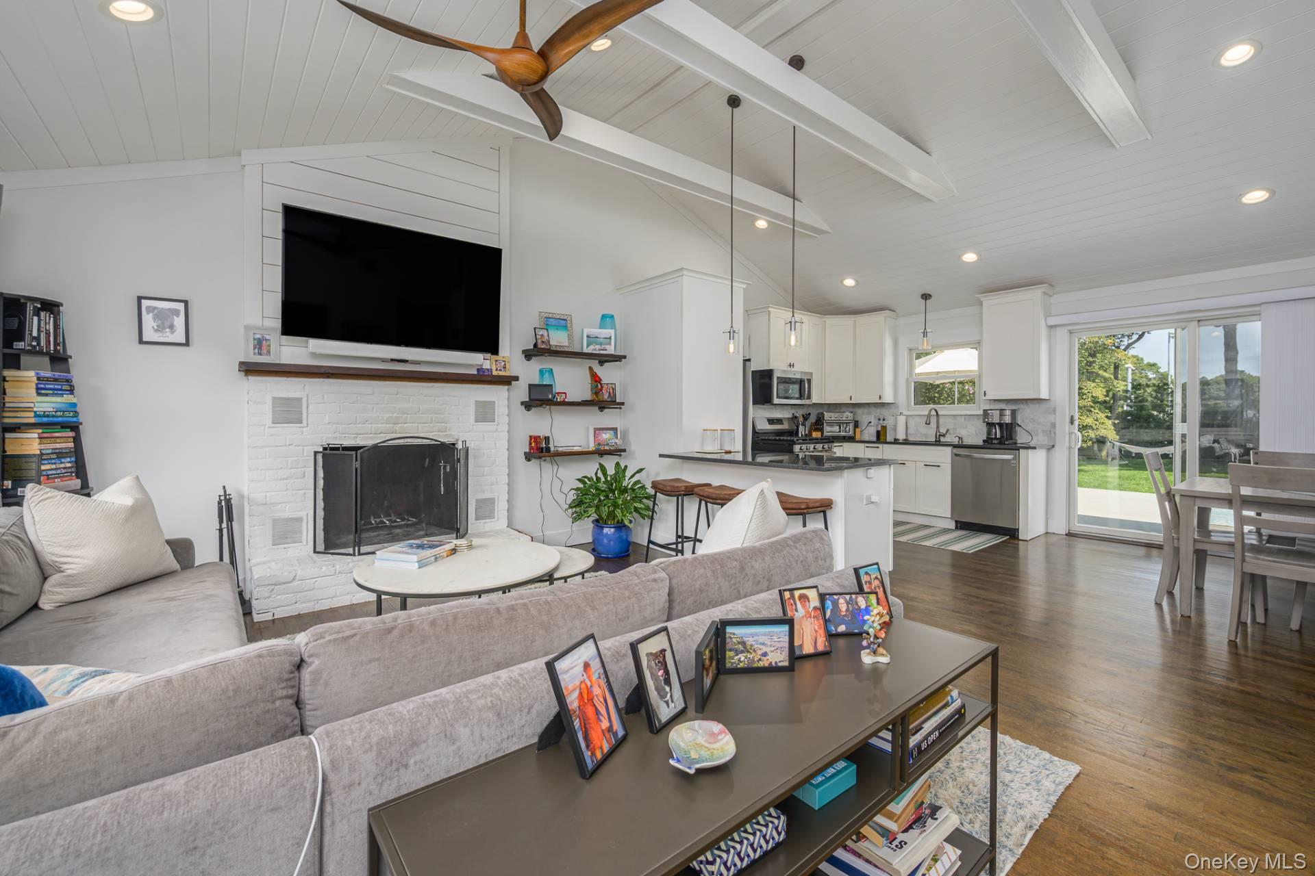 35 Maryland Boulevard – For Sale photo 10