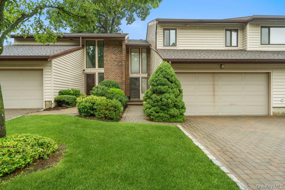 11 Maple Run Drive – For Sale