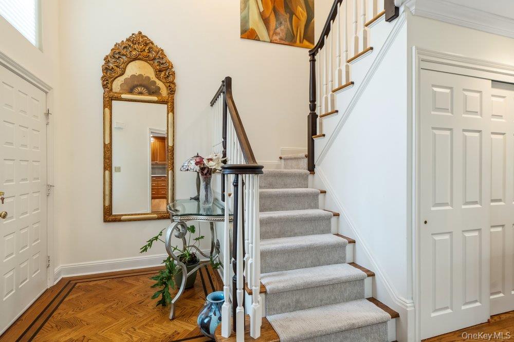 11 Maple Run Drive – For Sale photo 2