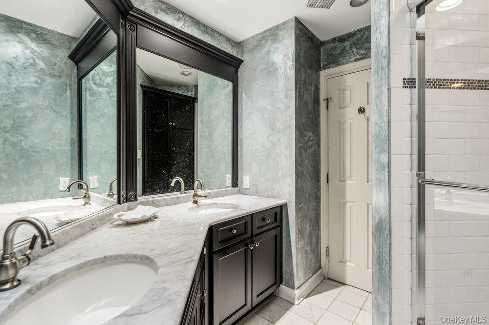 11 Maple Run Drive – For Sale photo 13