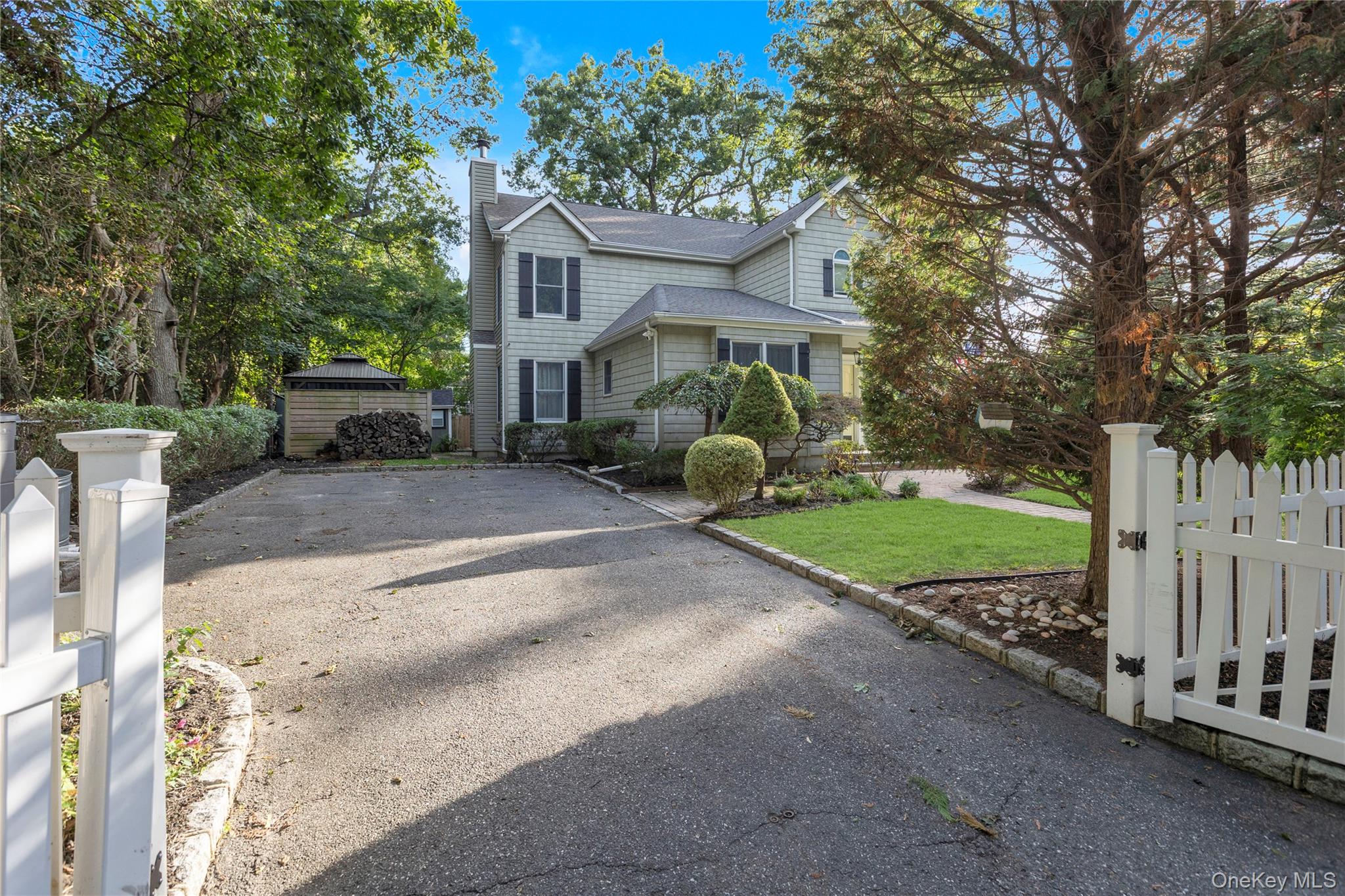 62 Douglaston Road – For Sale photo 22