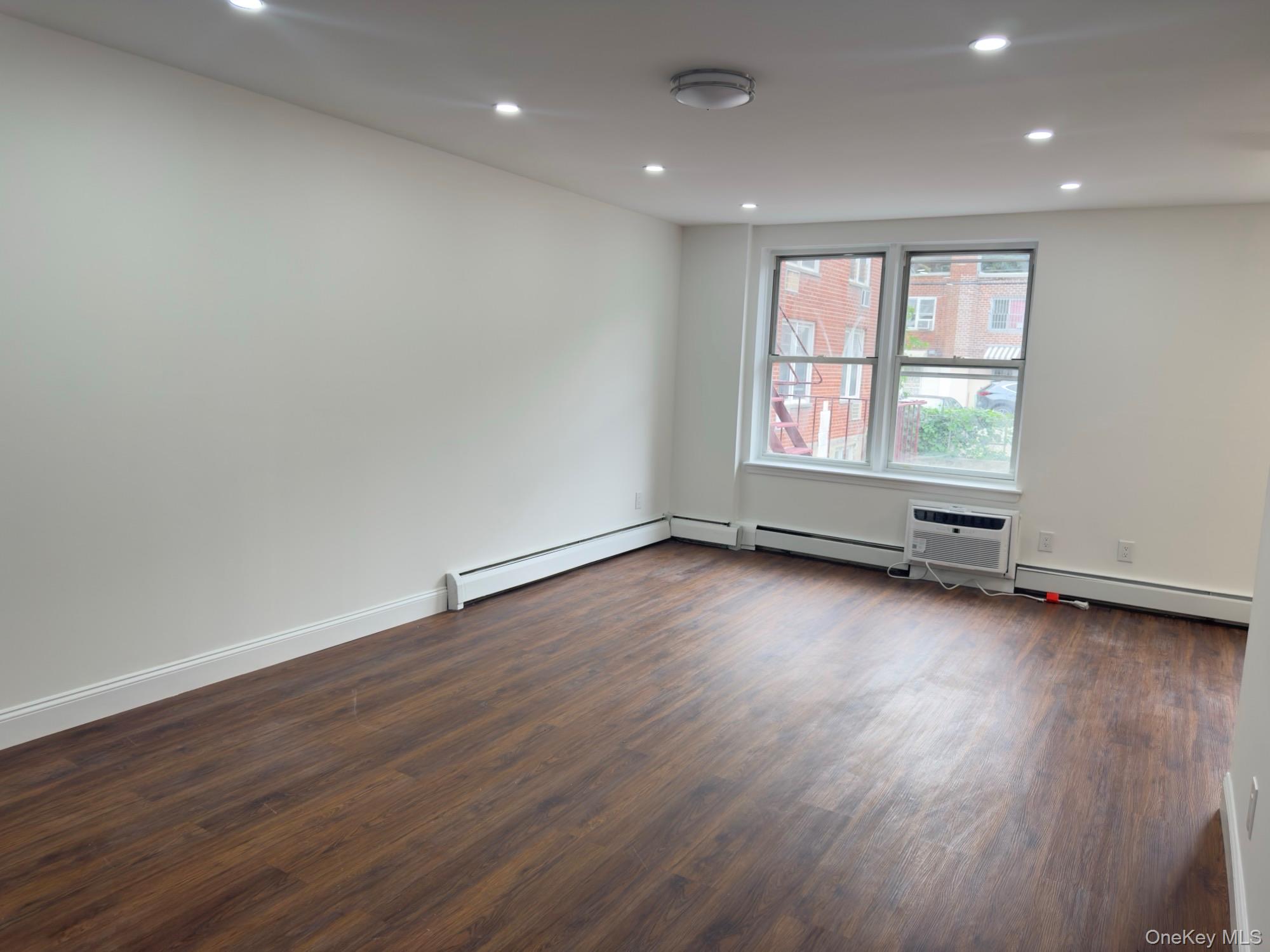 134-05 Dahlia Avenue, Unit 1Fl photo 11