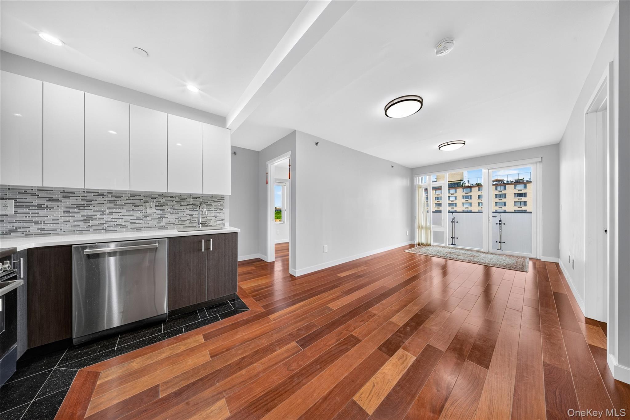 142-38 37th Avenue, Unit 9F photo 3