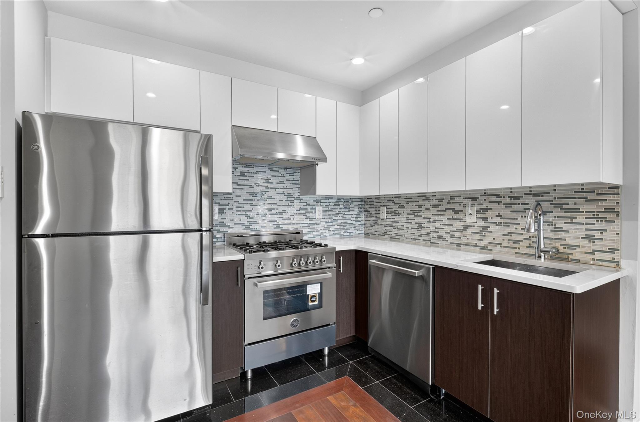 142-38 37th Avenue, Unit 9F photo 11