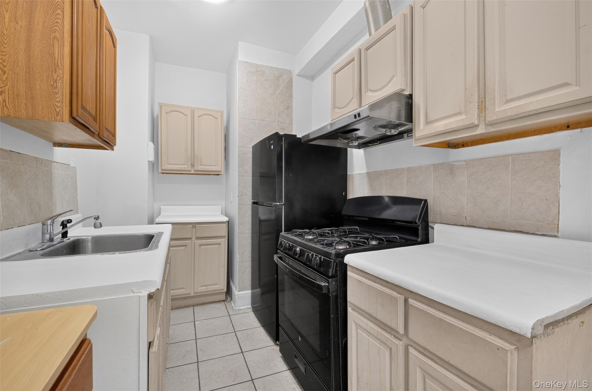 144-44 Sanford Avenue, Unit 1H photo 6