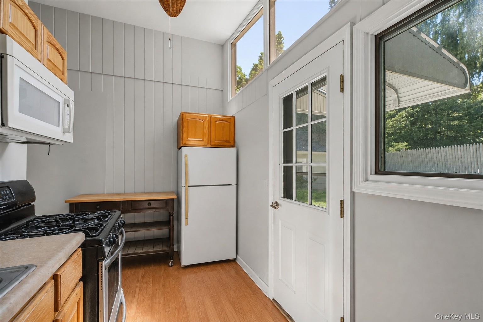 26 Brook Avenue – For Sale photo 33