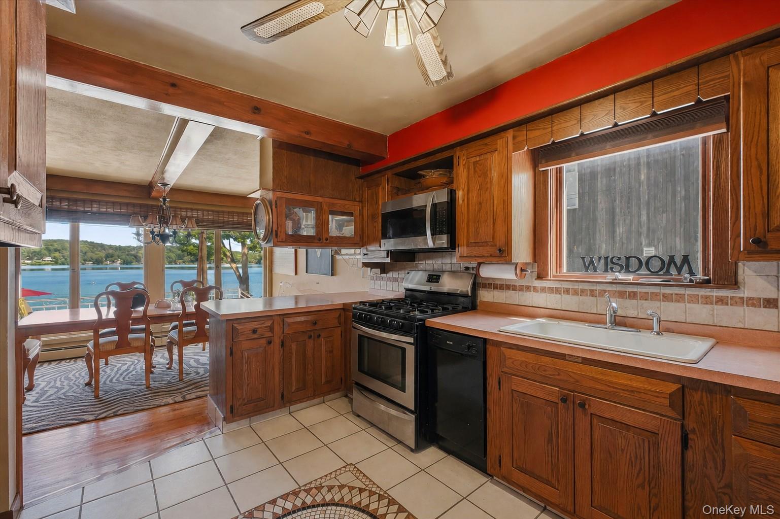 26 Brook Avenue – For Sale photo 14