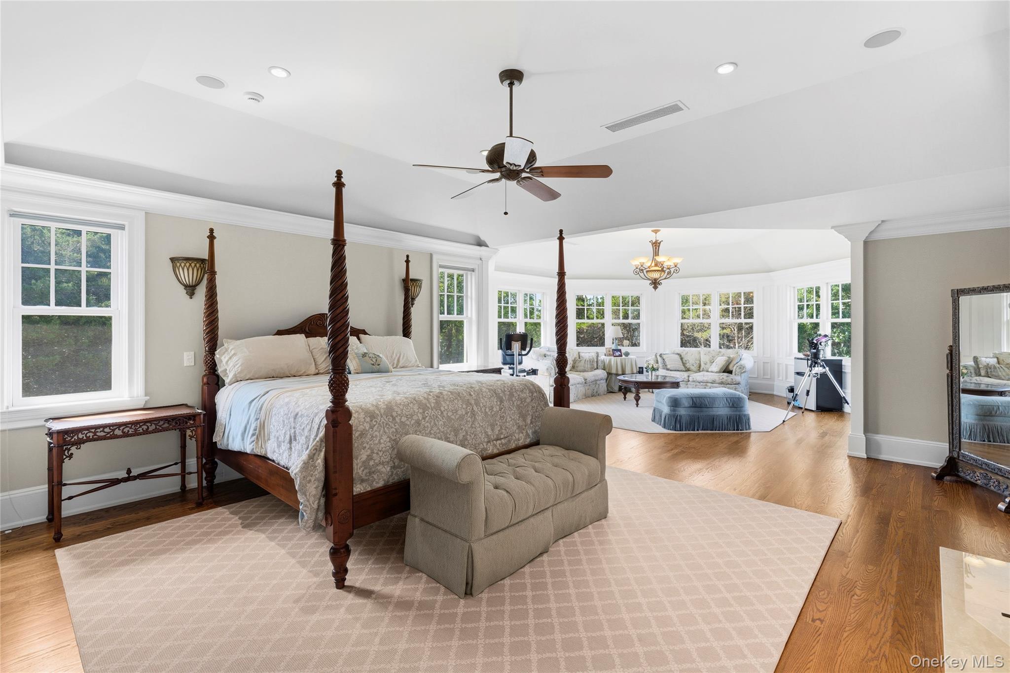 19 Jagger Lane – For Sale photo 4