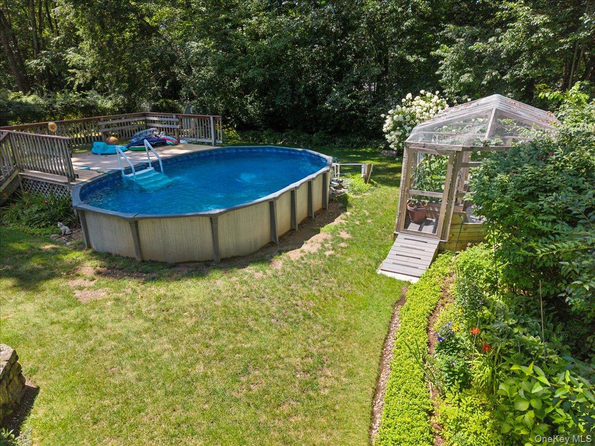 28 Winthrop Drive – For Sale photo 27