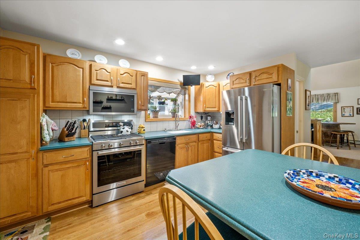 28 Winthrop Drive – For Sale photo 6