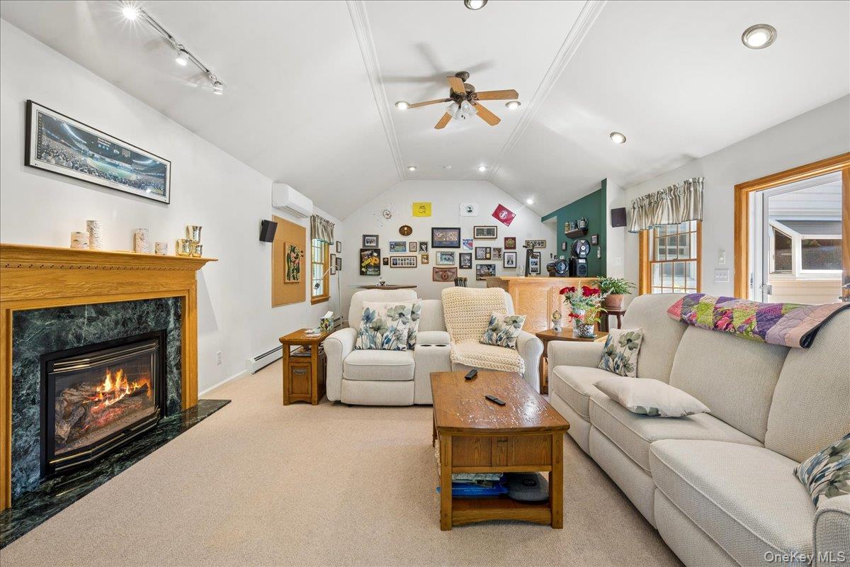 28 Winthrop Drive – For Sale photo 12