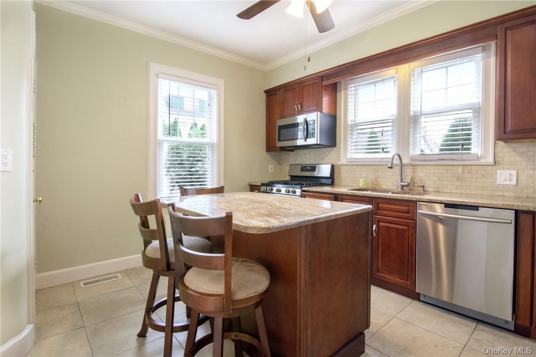 218 Second Avenue, Unit 1 photo 8