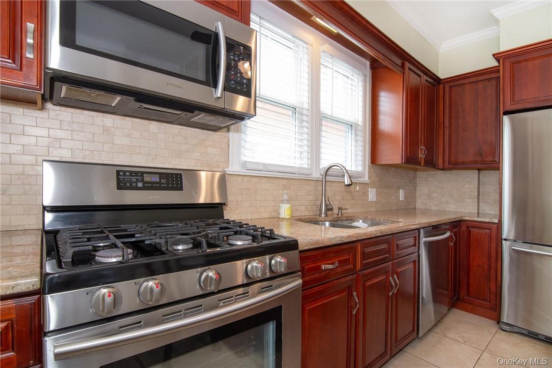 218 Second Avenue, Unit 1 photo 10