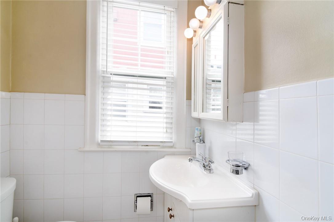 218 Second Avenue, Unit 1 photo 18