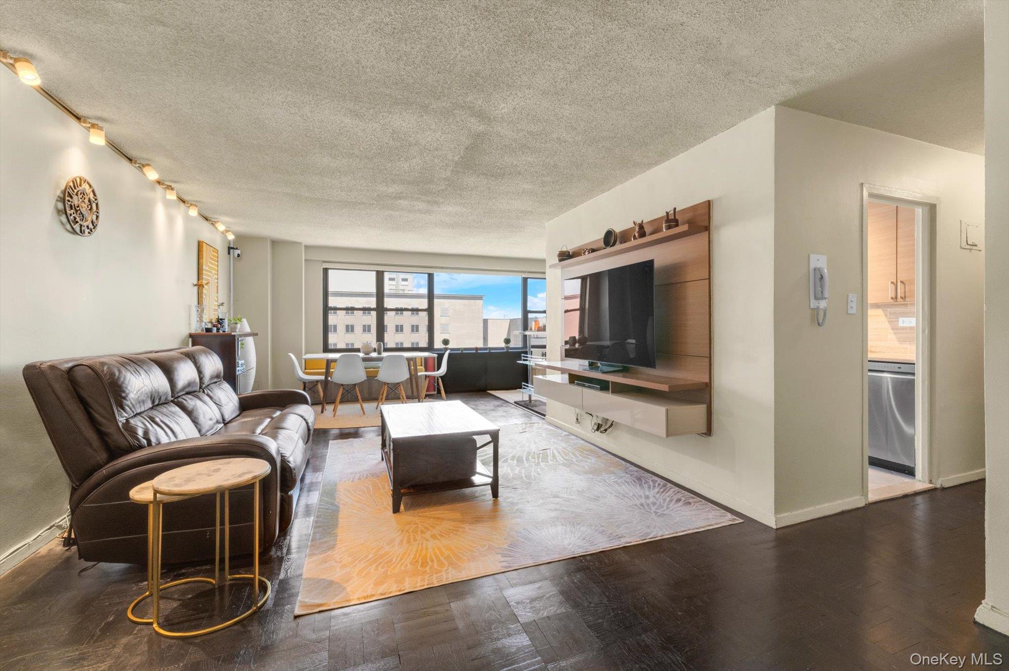 125-10 Queens Boulevard, Unit 911 photo 3