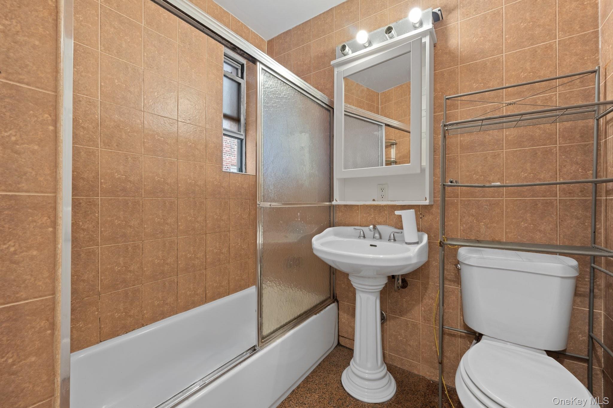 114-06 Queens Blvd, Unit D9 photo 5