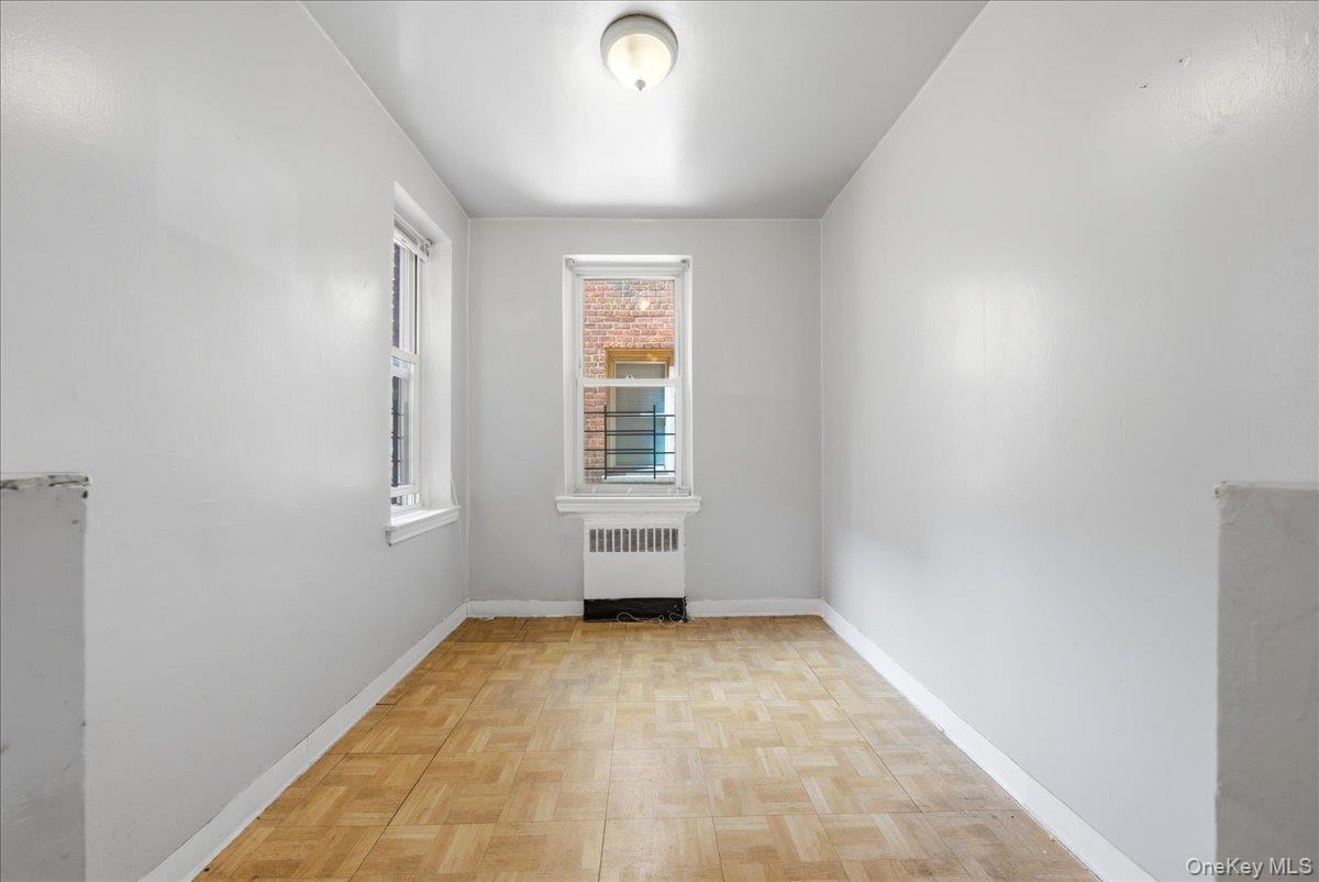 2080 Barnes Avenue, Unit 2D photo 7