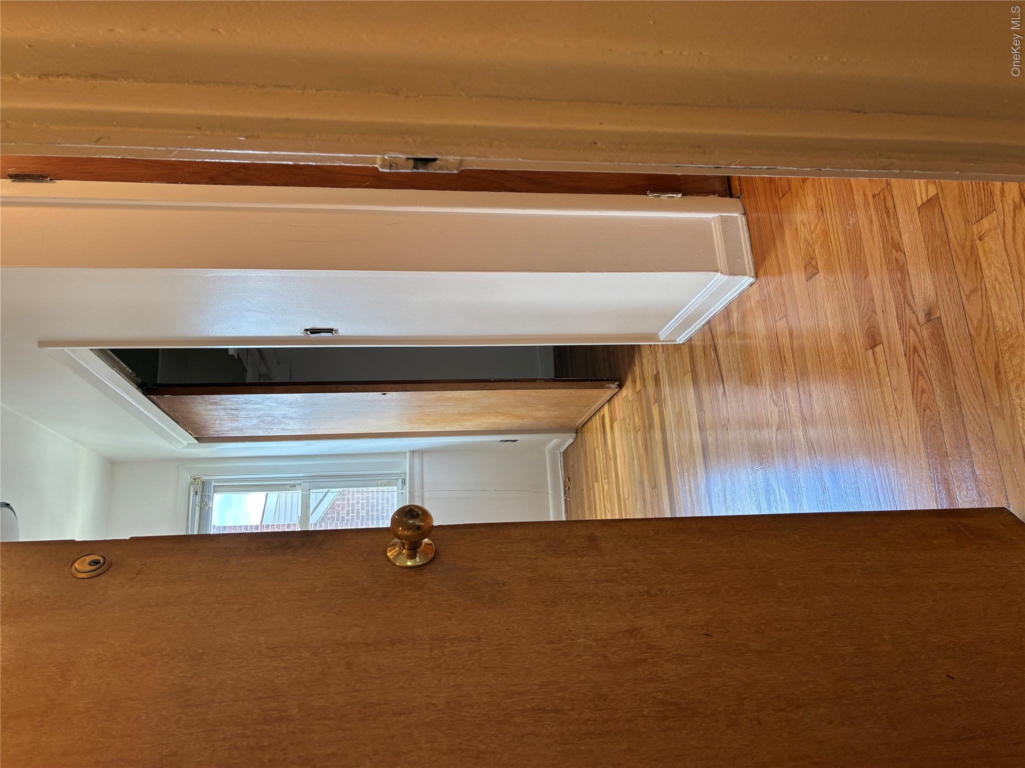 105 Wakefield Avenue, Unit 3 photo 2