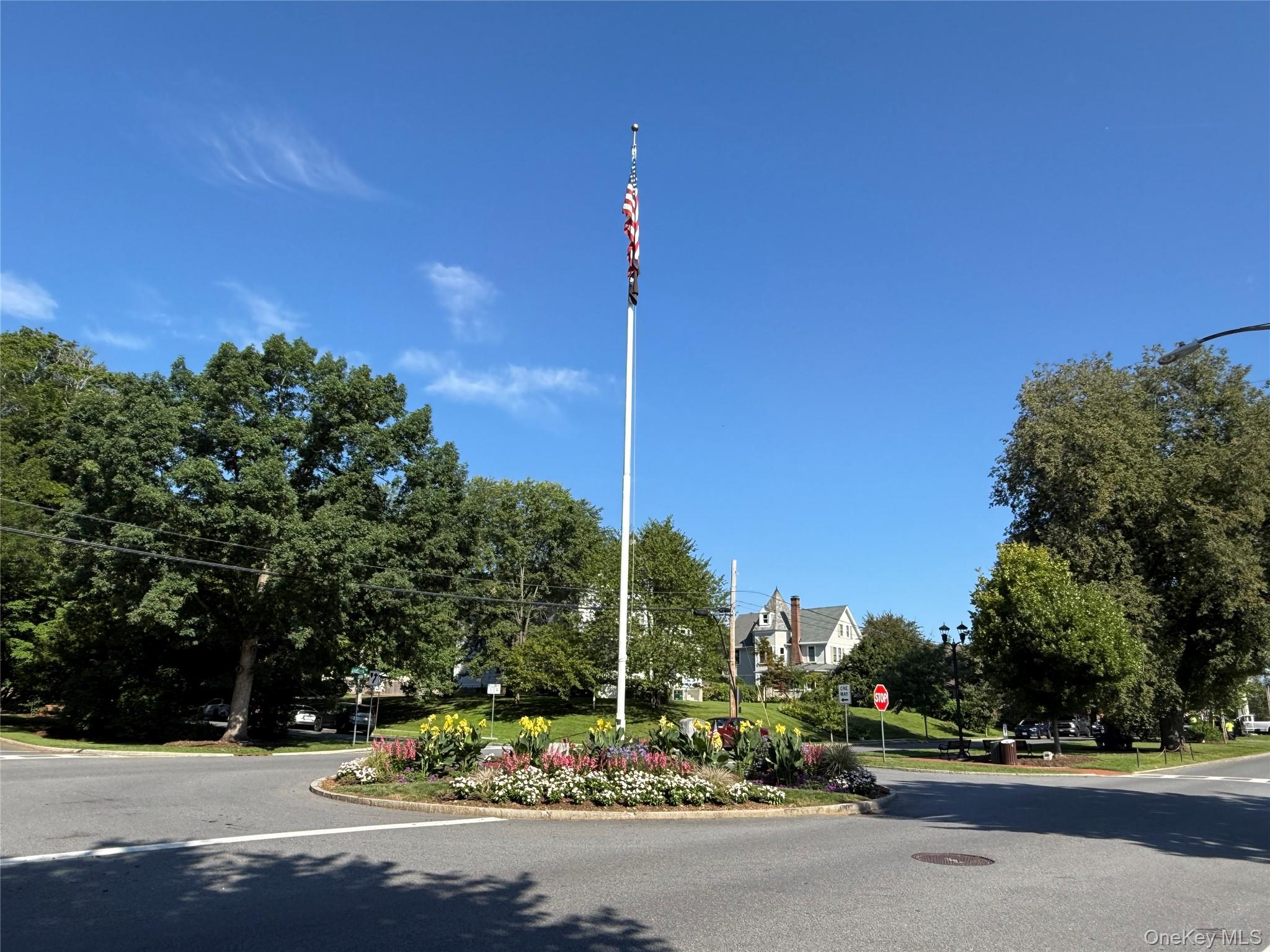5 Hampton Place – For Sale photo 24