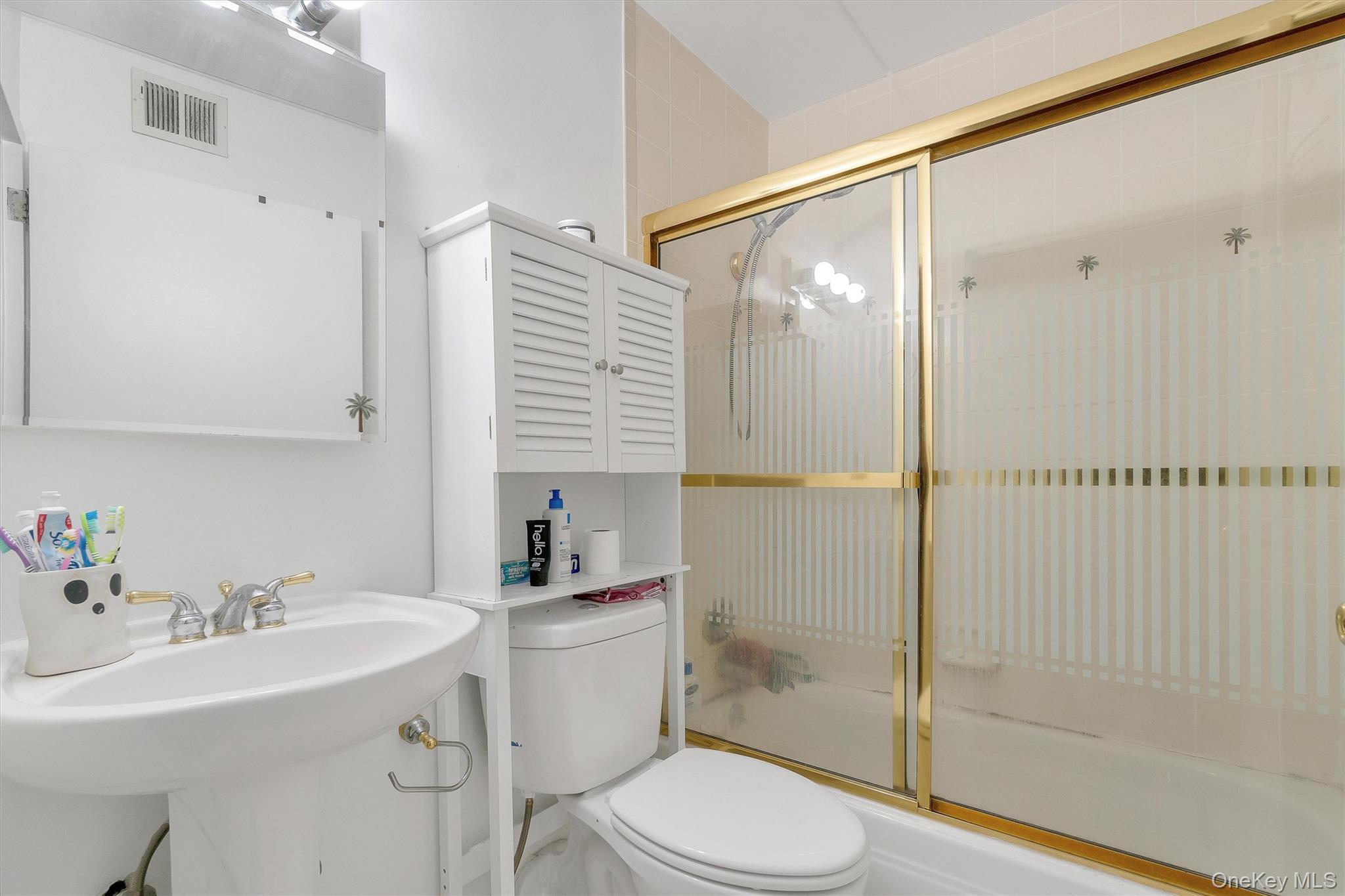 703 Pelham RD, Unit 301 photo 8