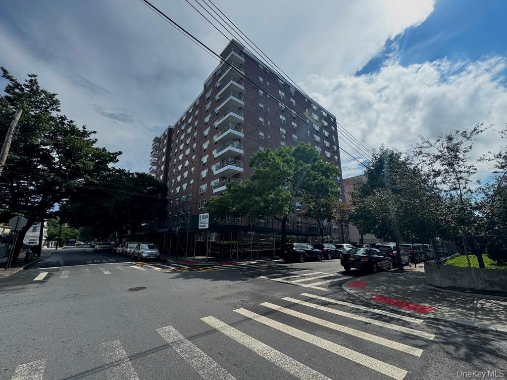 8900 170th Street, Unit 7D photo 2