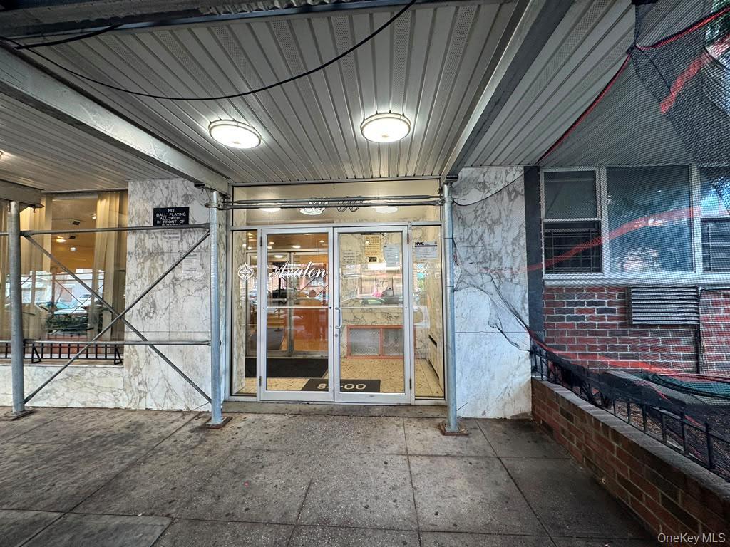 8900 170th Street, Unit 7D photo 3