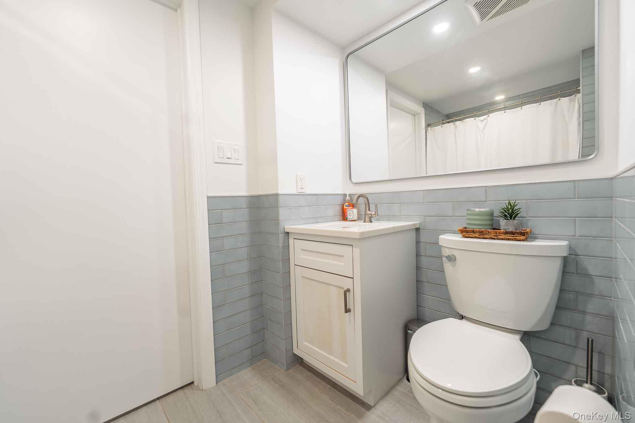 1215 W Park Avenue – For Rent photo 11