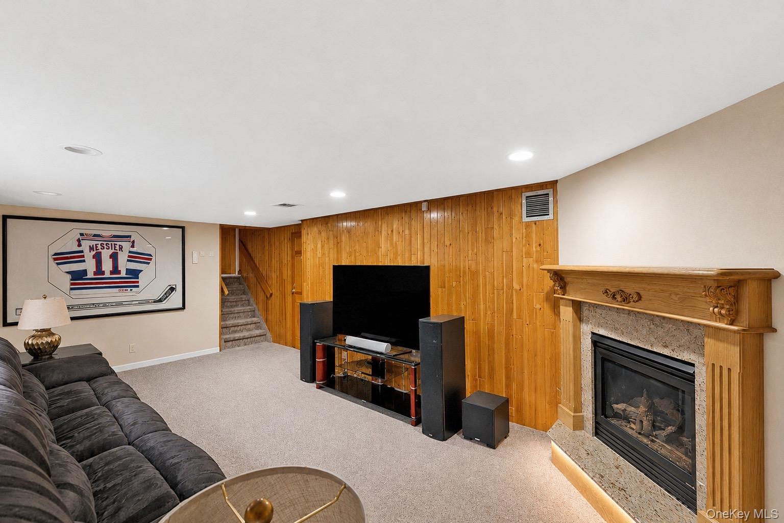5 Cranberry Lane – For Sale photo 14