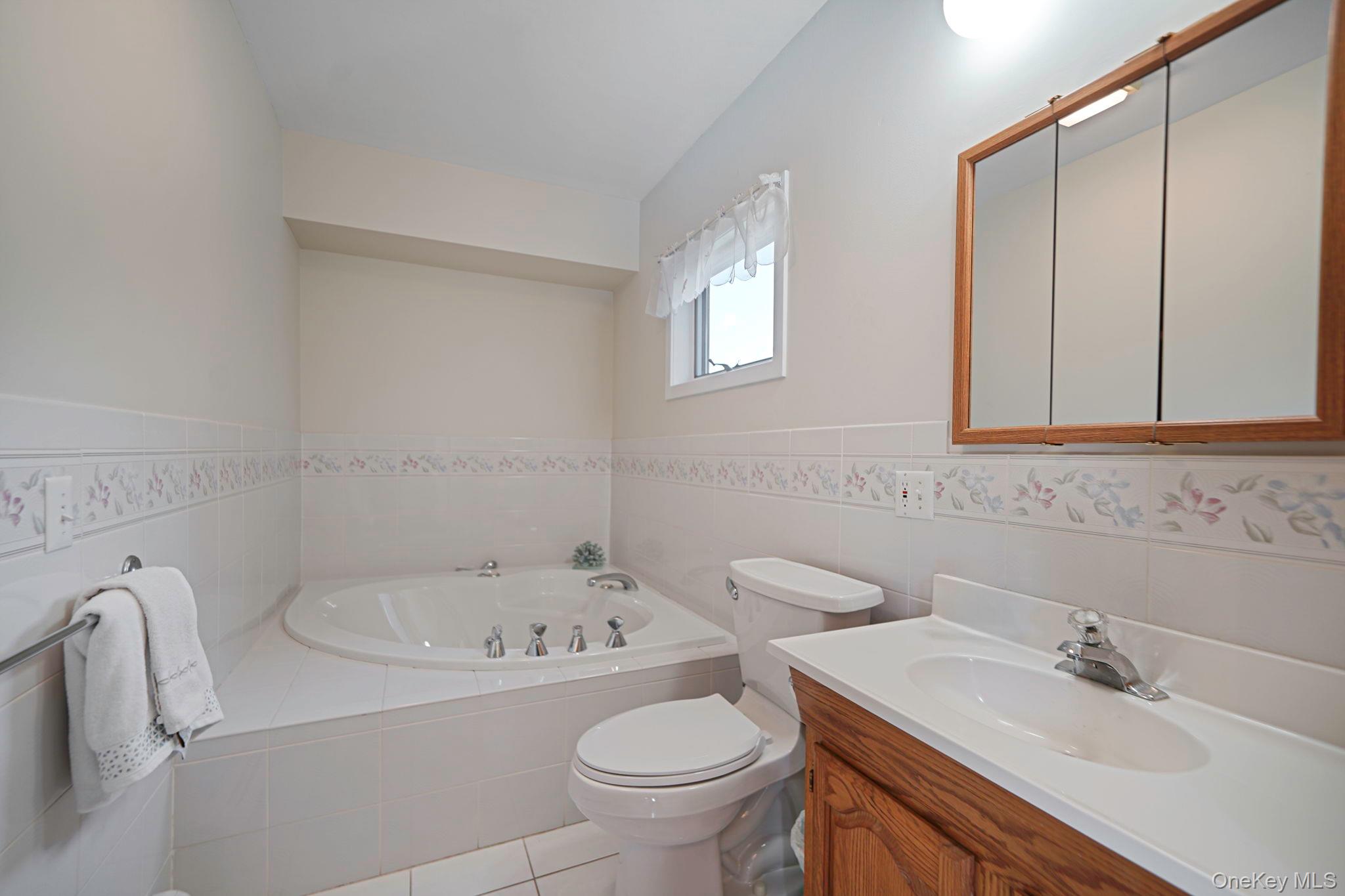 29 Seacove Lane – For Sale photo 16
