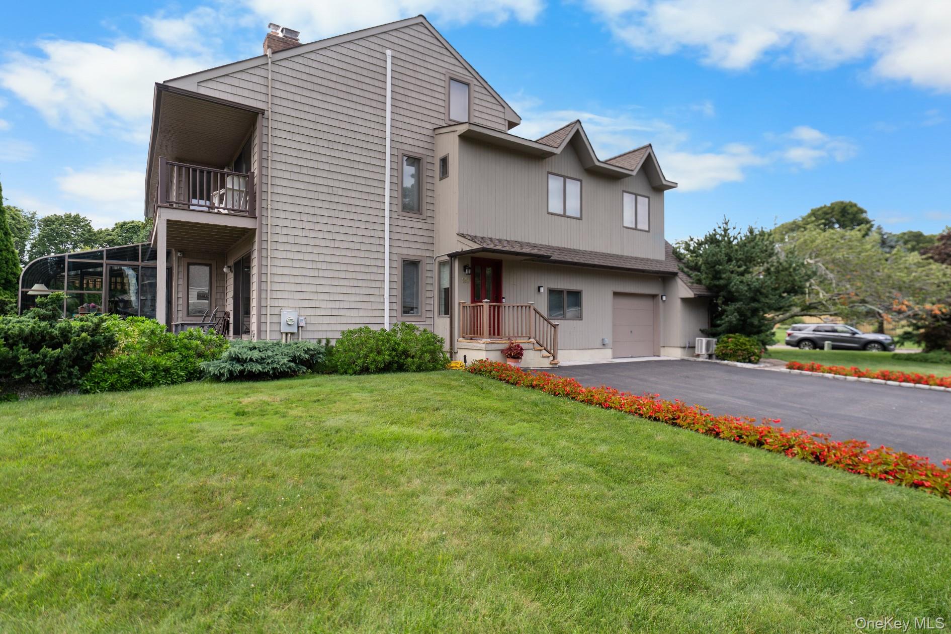 29 Seacove Lane – For Sale photo 2