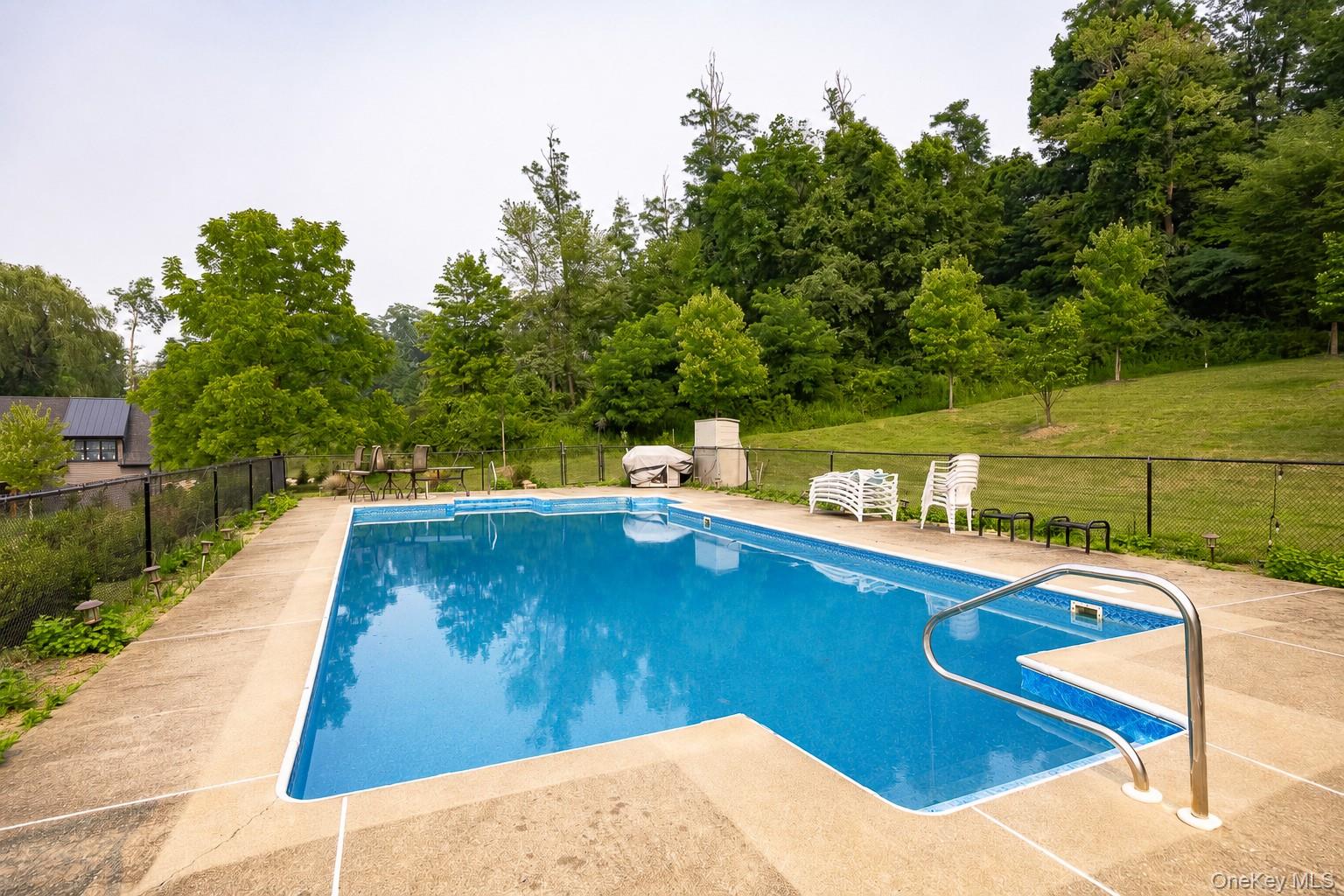 192 E Hook Road – For Sale photo 33