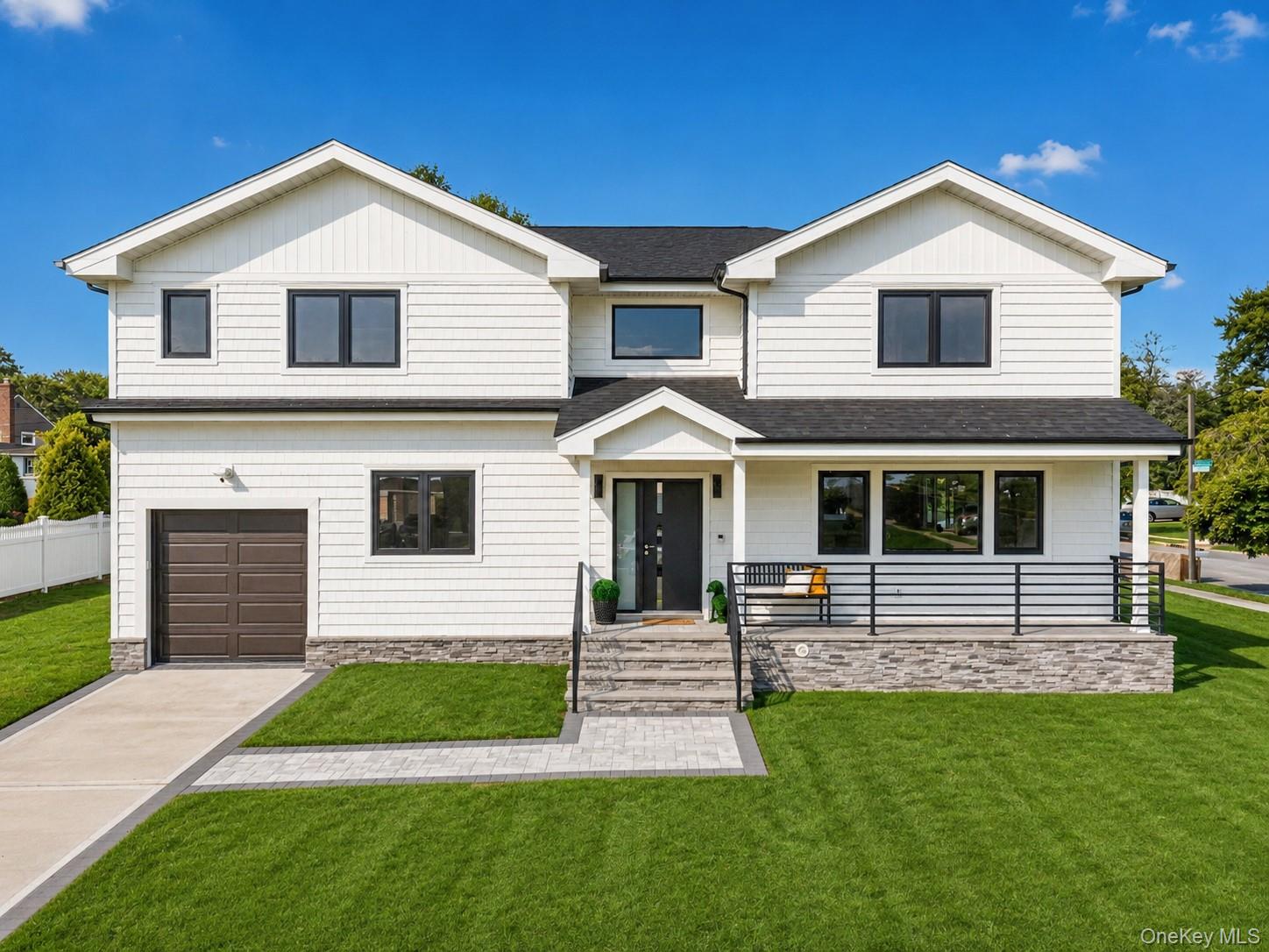 2 Lee Place – For Sale