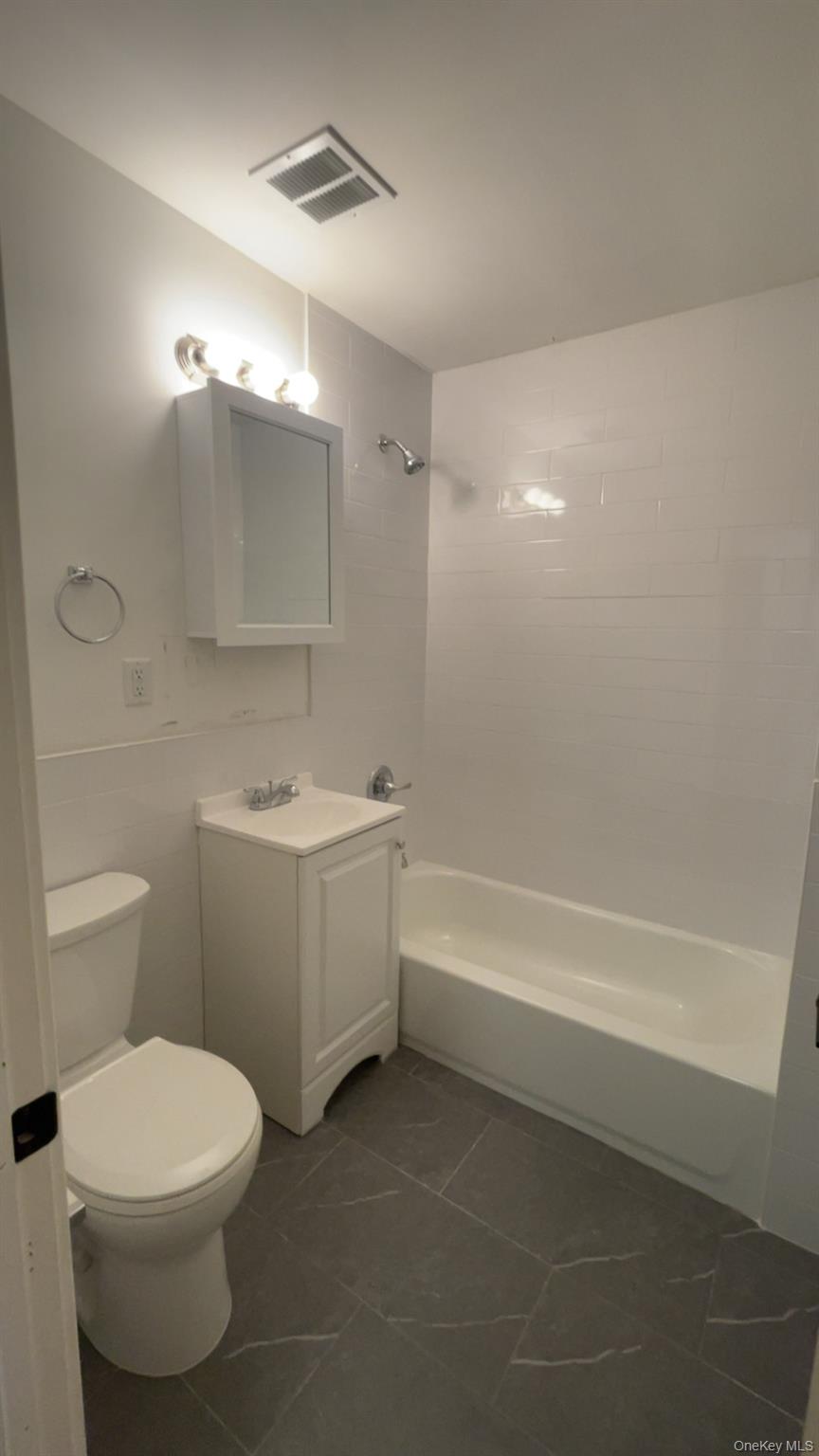 671 Bronx River Road, Unit LG photo 6