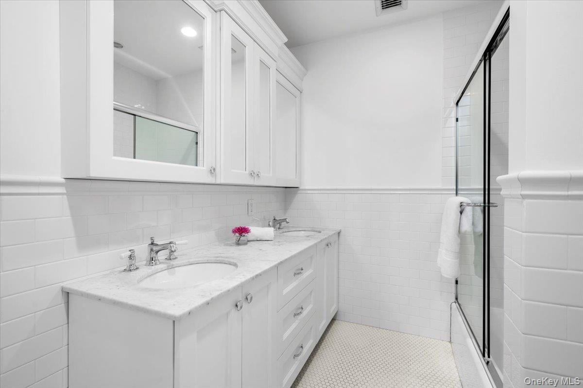 10 Wildwood Road – For Sale photo 24