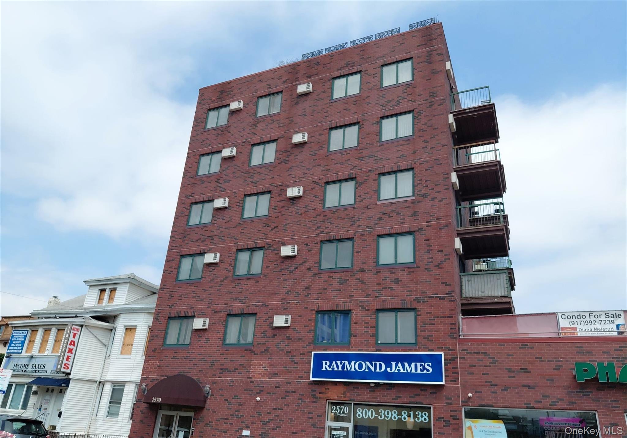2570 E 17th Street, Unit 5C photo 2