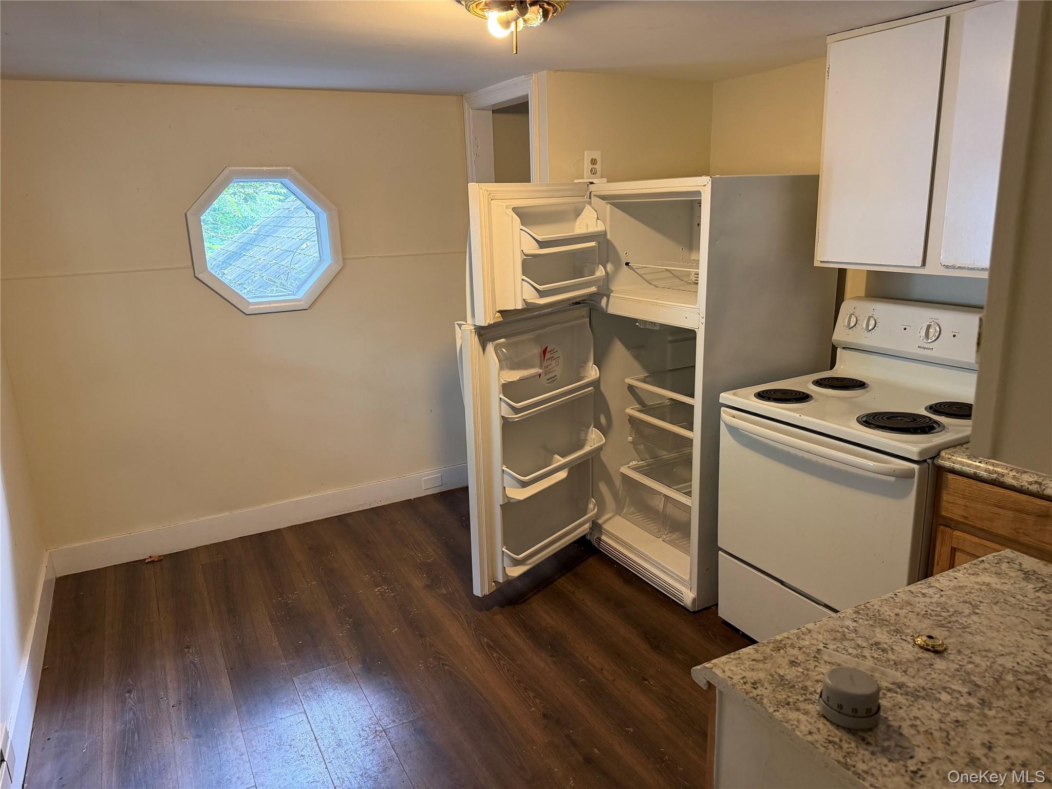 247 Sprague Avenue – For Rent photo 3