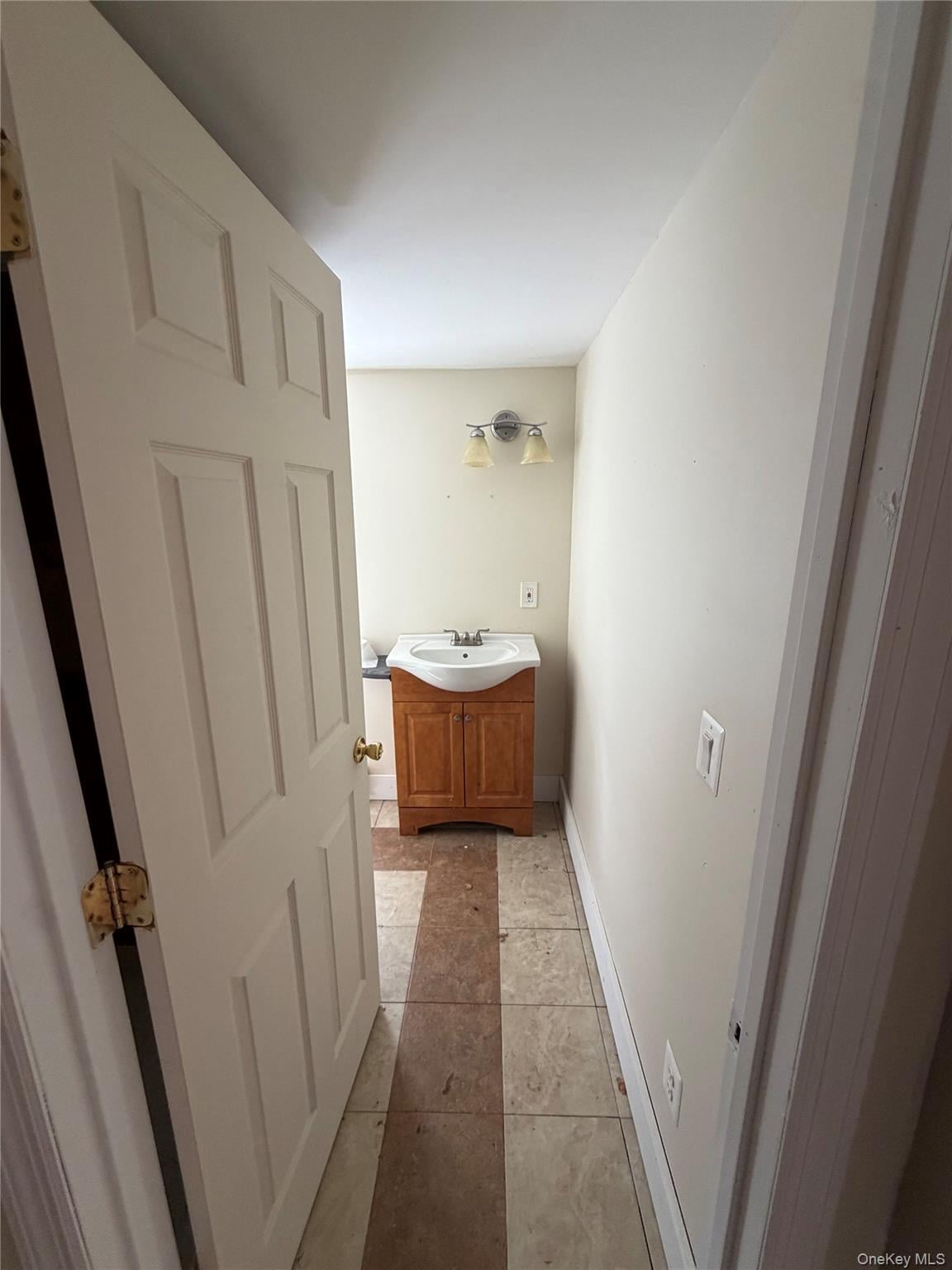 247 Sprague Avenue – For Rent photo 12