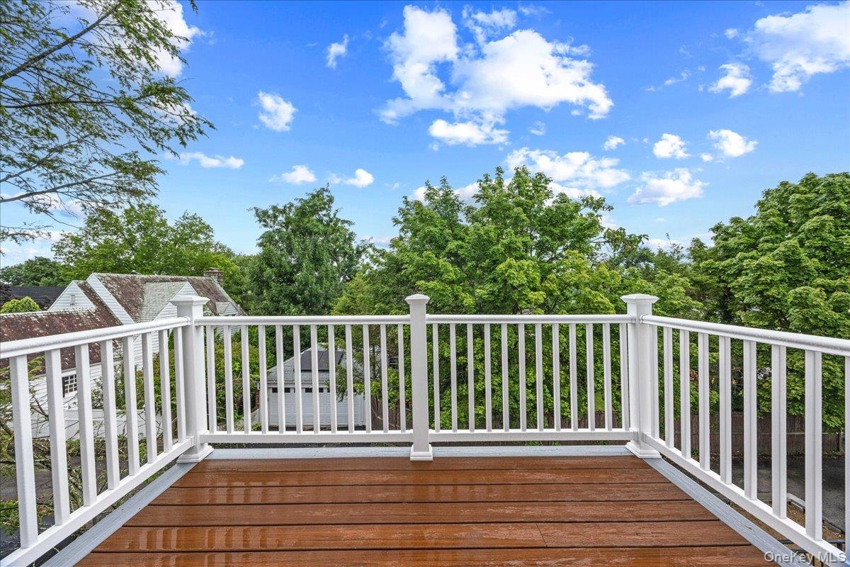 631 N Broadway – For Sale photo 26