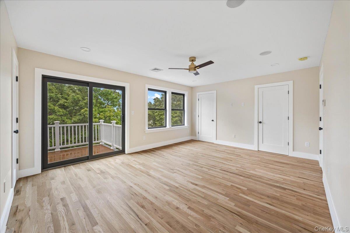 631 N Broadway – For Sale photo 25
