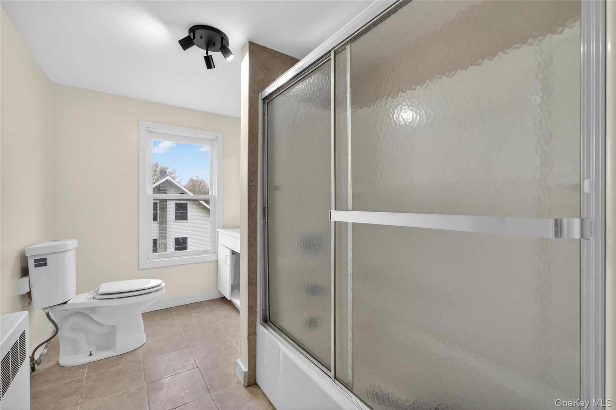 41 Rock Ridge Avenue – For Rent photo 16