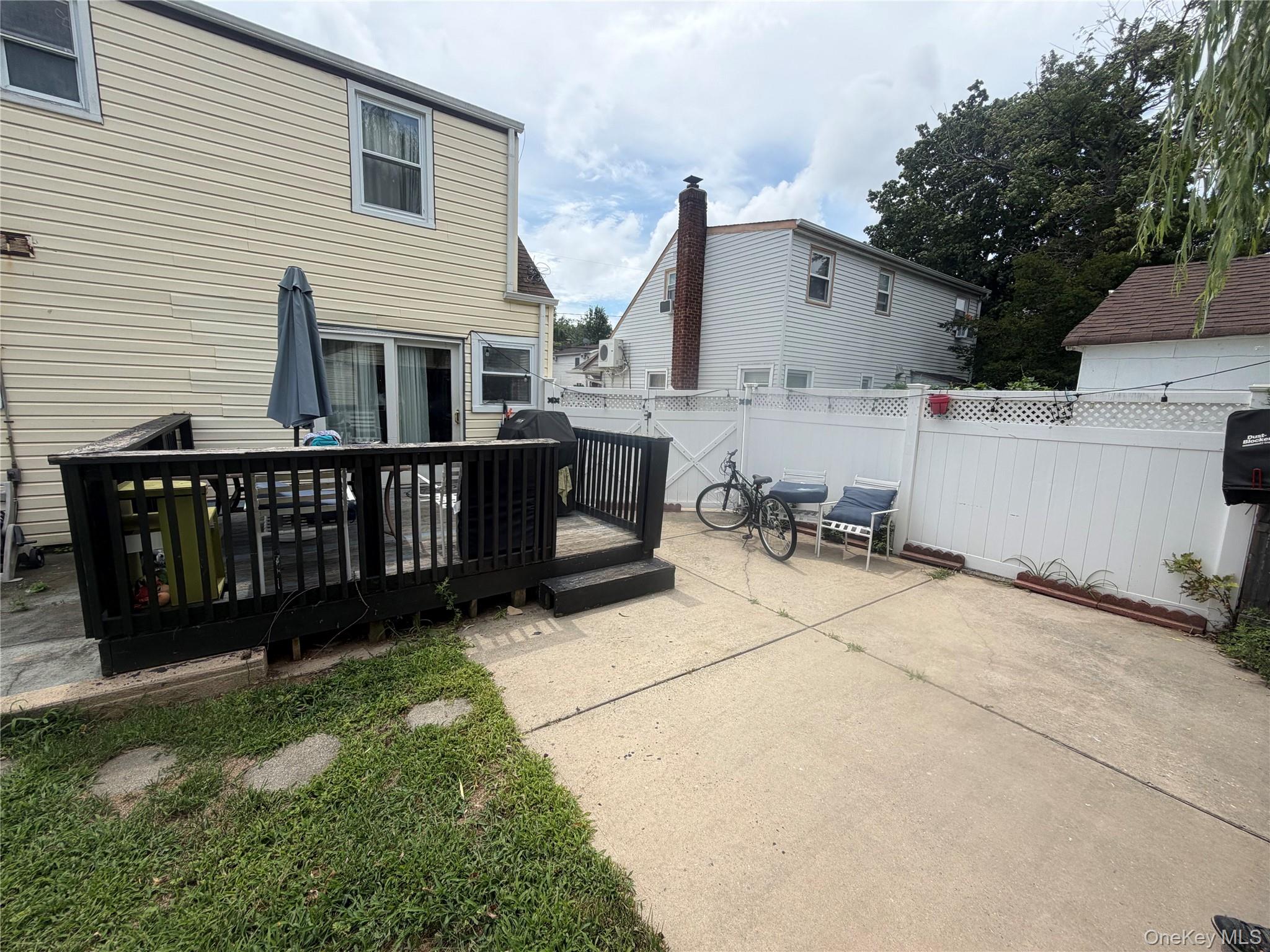 1556 Adams Street – For Sale photo 22