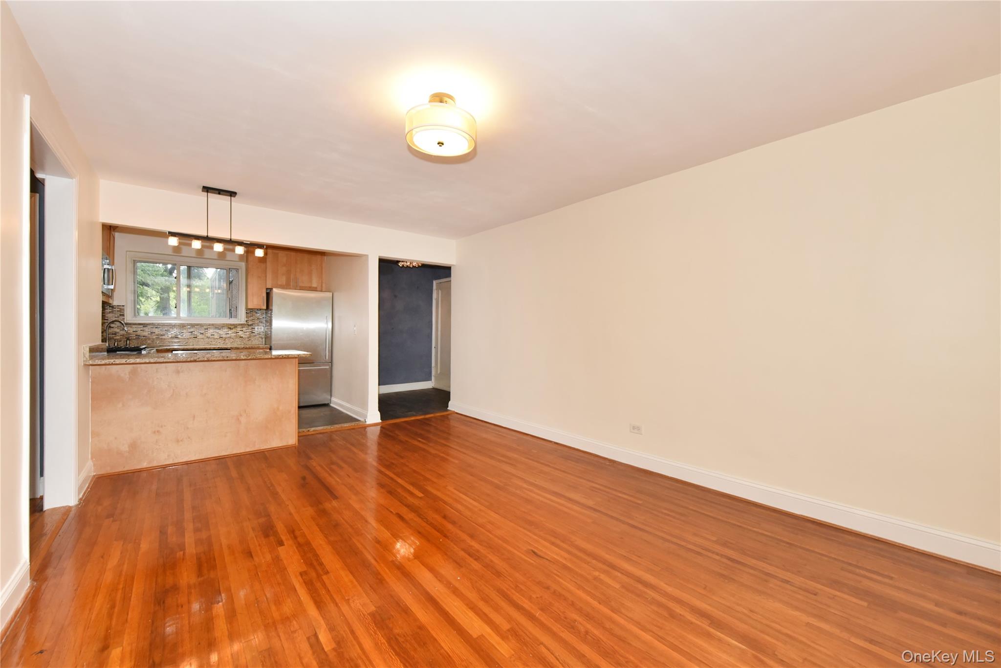 111-05 66th Avenue, Unit 2A photo 3